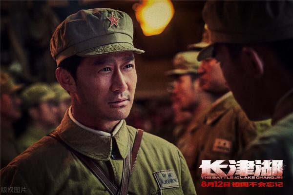 志願軍連長被英軍刺穿胸膛,說不出話,司號員說:“我來指揮!” 志願軍連長被英軍刺穿胸膛,說不出話,司號員說:“我來指揮!”