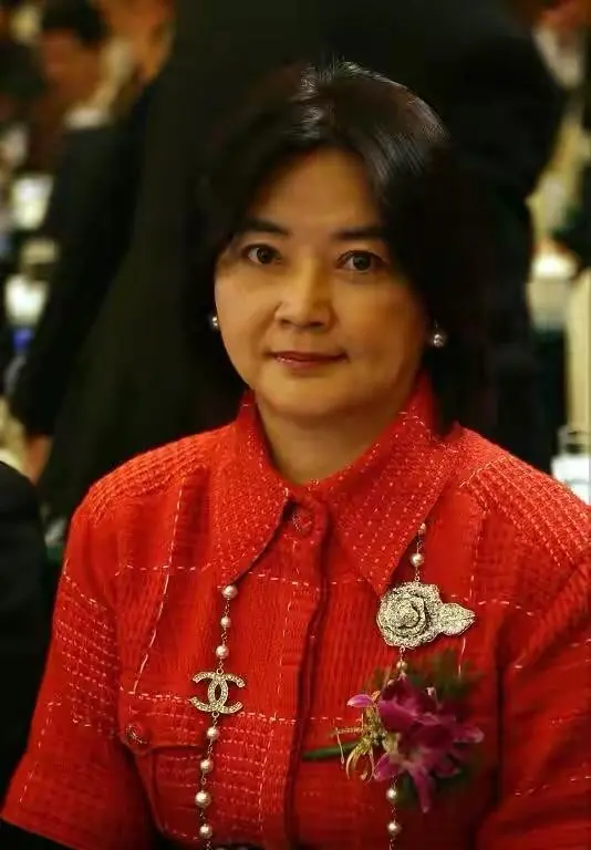 還有人不知道孫儷的姨奶奶是知名演員的她？網友：長得好像林青霞