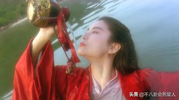 10位自然衰老的中老年女星，面板鬆弛滿面皺紋，但比整容臉舒服