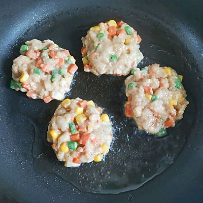 #一學就會快手菜#蔬菜雞肉餅（低卡減脂）