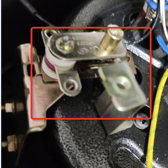 電飯煲報E4錯誤無法工作