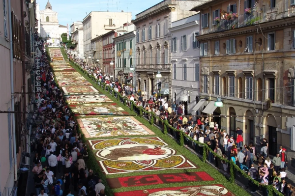 花神曾經棲息的地方原來在義大利的斯佩羅Spello 愛花人的夢想之城 花神曾經棲息的地方原來在義大利的斯佩羅Spello 愛花人的夢想之城