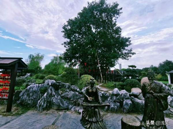 歲月流轉，沉澱千年佳話；古裡紅豆，再現盛世繁華