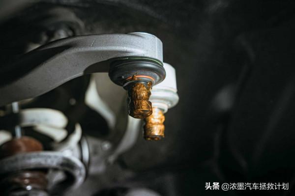 「交匯光影」一臺奧迪A6老夥計的重生,時間如水也為這般美好駐足 「交匯光影」一臺奧迪A6老夥計的重生,時間如水也為這般美好駐足