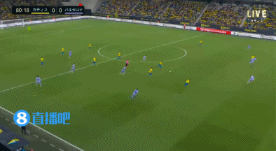 西甲-弗蘭基-德容染紅德佩失絕殺 十人巴薩0-0加的斯遭兩連平