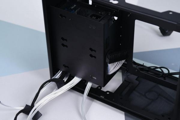 扮豬吃老虎！裝臺喬思伯A4水冷快樂盒