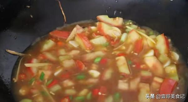 白菜吃了幾十年，這樣做第一次見，真是太厲害了，營養下飯又解饞