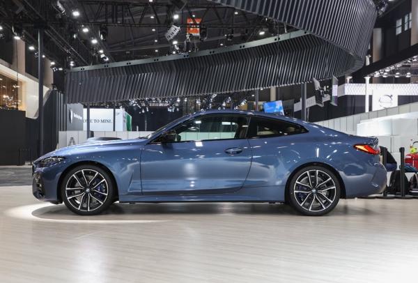 7.5s破百的全新寶馬4系,是否能夠同時兼顧顏值和效能 7.5s破百的全新寶馬4系,是否能夠同時兼顧顏值和效能