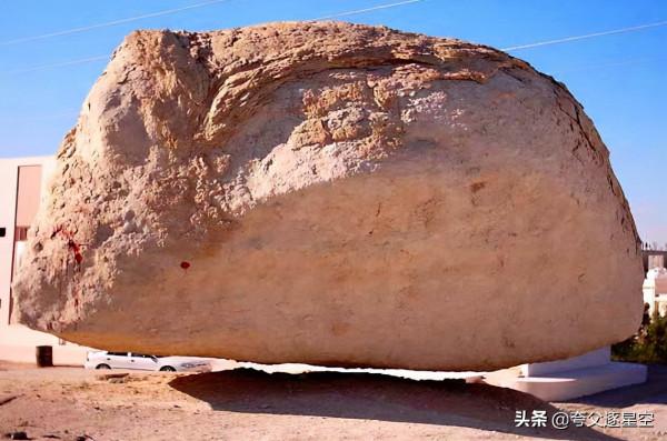 神話中的反重力技術:古埃及懸石術建造金字塔和古印度飛天戰車 神話中的反重力技術:古埃及懸石術建造金字塔和古印度飛天戰車