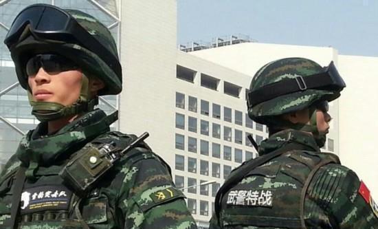 為什麼總感覺美國大兵在戰爭時候都愛戴著墨鏡打仗,耍酷的嗎? 為什麼總感覺美國大兵在戰爭時候都愛戴著墨鏡打仗,耍酷的嗎?