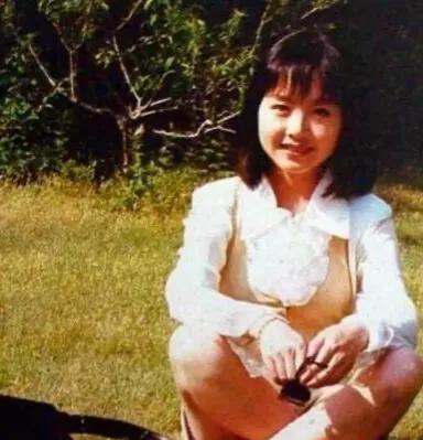 瘦成“紙片人”的5位明星，各有各的辛酸，混娛樂圈怎麼那麼難