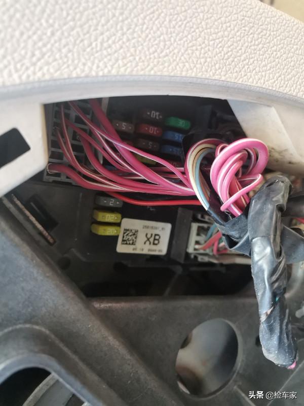 錢多燒得慌？當年新車136萬的凱迪拉克凱雷德如今還值多少錢