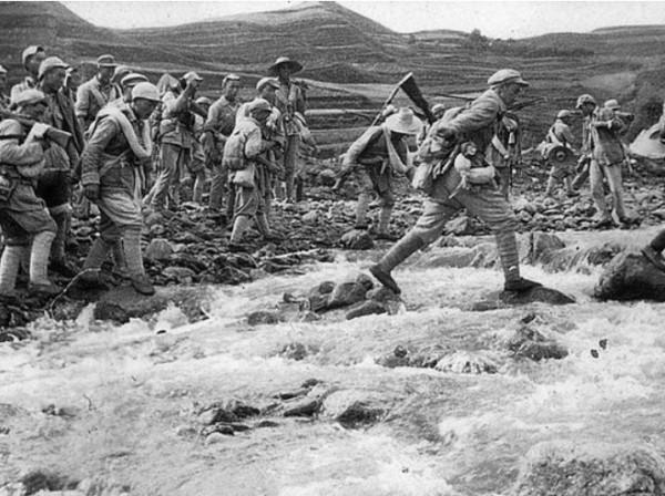 1948年，彭德懷對王世泰大發雷霆：你造成的戰爭損失，按律當斬