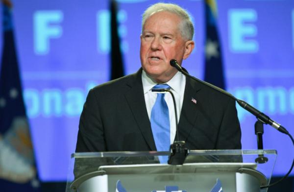 美軍高層放話:要讓中國恐懼!我空軍副司令:有膽量咱們天上見 美軍高層放話:要讓中國恐懼!我空軍副司令:有膽量咱們天上見