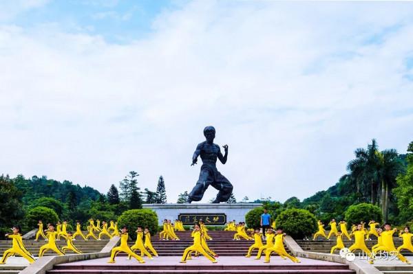 &OpenCurlyDoubleQuote;樂享均安&rdquo;新春大禮包①丨&commat;外來務工人員：就地過年怎麼玩？李小龍樂園免費開放！