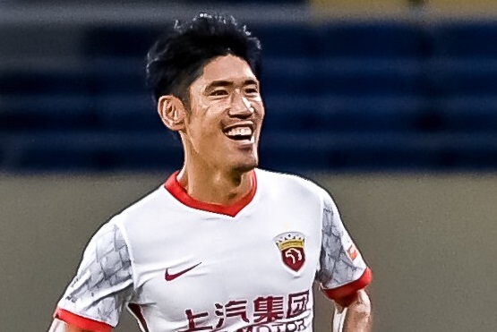 上港曾經的大刺頭如今被萊科降服,本賽季表現不俗,成球隊射手王 上港曾經的大刺頭如今被萊科降服,本賽季表現不俗,成球隊射手王