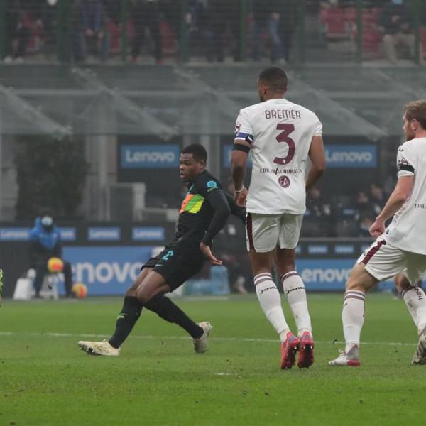 4場3球2助攻！阿什拉夫替代者爆發，國米年度102球創造歷史紀錄