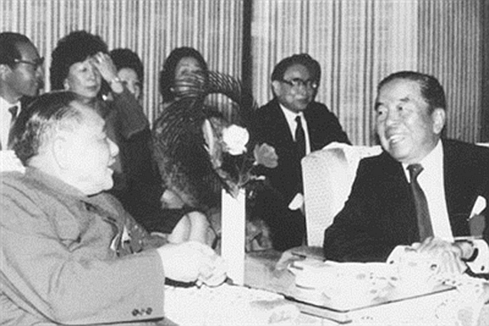 80年鄧小平力排眾議，同意用商人名字命名飯店：共產黨人要講人情