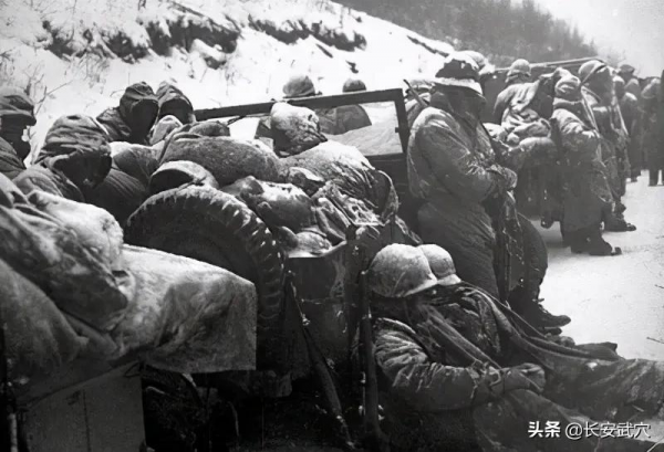 抗美援朝：彭德懷與麥克阿瑟是如何鬥智鬥勇，引領戰局的？