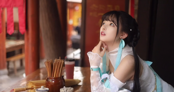 島國純欲天花板，氣質吊打國內一眾網紅，雙馬尾美出高階感