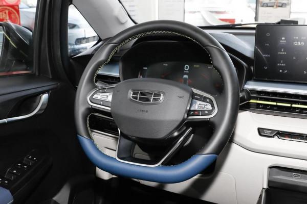 車長4.05米純電續航322km，頂配售價6.88萬，帶你看EX3 功夫牛