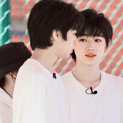 劉耀文現身重點高中上課,被網友舉報走後門,官方:未錄取 劉耀文現身重點高中上課,被網友舉報走後門,官方:未錄取