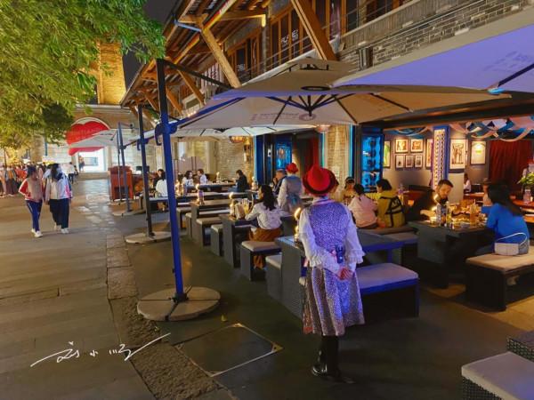 佛山市中心的網紅商業區,既現代又傳統,被稱為“廣東版太古裡” 佛山市中心的網紅商業區,既現代又傳統,被稱為“廣東版太古裡”