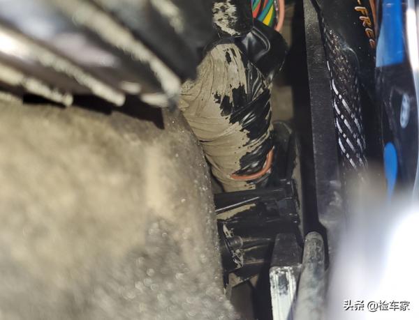 報價5萬塊的馬自達6睿翼,車商賣車不成倒賠錢,網友:打對摺 報價5萬塊的馬自達6睿翼,車商賣車不成倒賠錢,網友:打對摺