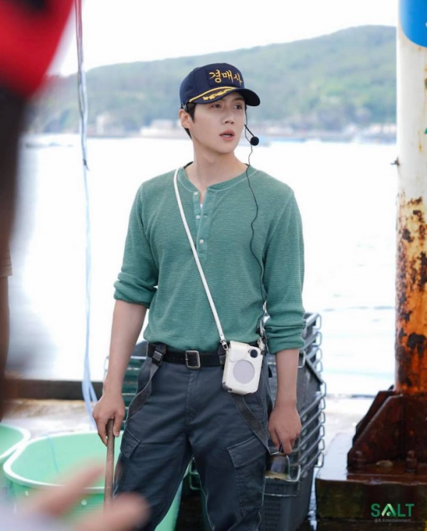 擊敗《魷魚遊戲》《海岸村》仍被網友選為“2021年最佳韓劇”冠軍