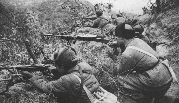 彭總和林帥都擅長打硬仗，為何抗美援朝前，兩人的態度截然不同？