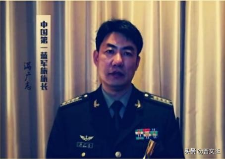 團長和團政委，有的是副師級，有的是大校？軍盲還真敢說