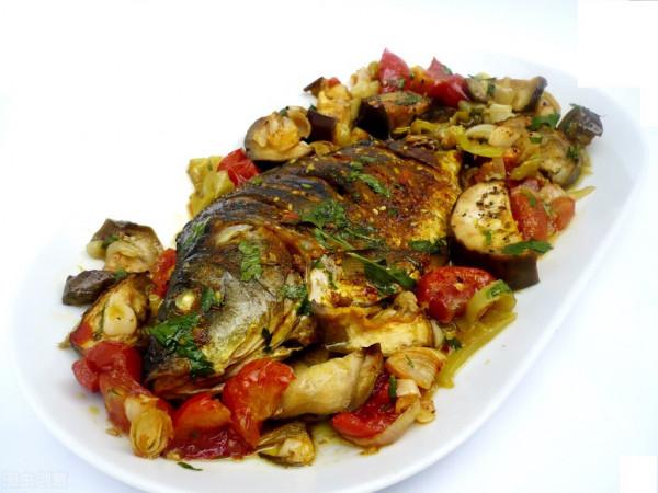 又香又辣的烤魚在也不用去外面吃了，香辣烤魚