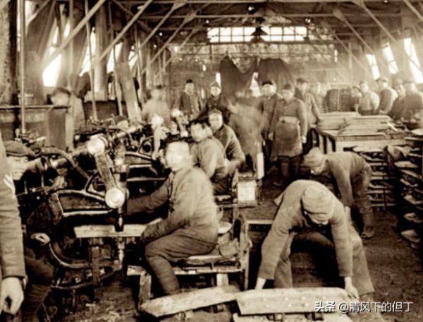 1958年日本抓到個當13年野人的山東人,送回中國後劉少奇親自接見 1958年日本抓到個當13年野人的山東人,送回中國後劉少奇親自接見