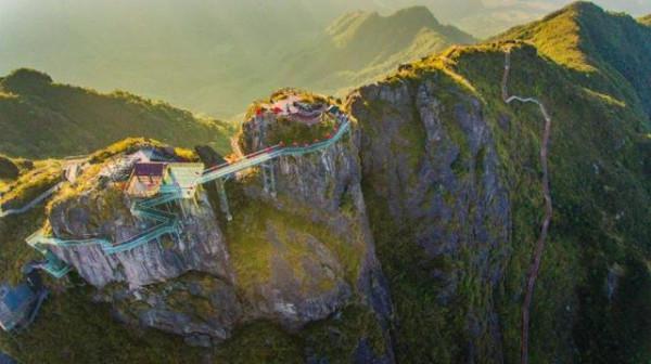 廣東一景區門票98元,佔地15000畝,一腳踏三省,遊客很多 廣東一景區門票98元,佔地15000畝,一腳踏三省,遊客很多