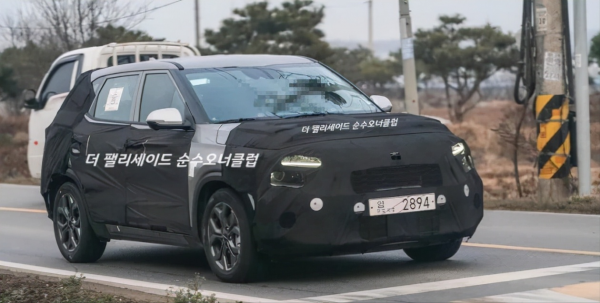 新款起亞KX3傲跑諜照，外觀更運動，內飾更有科技氛圍