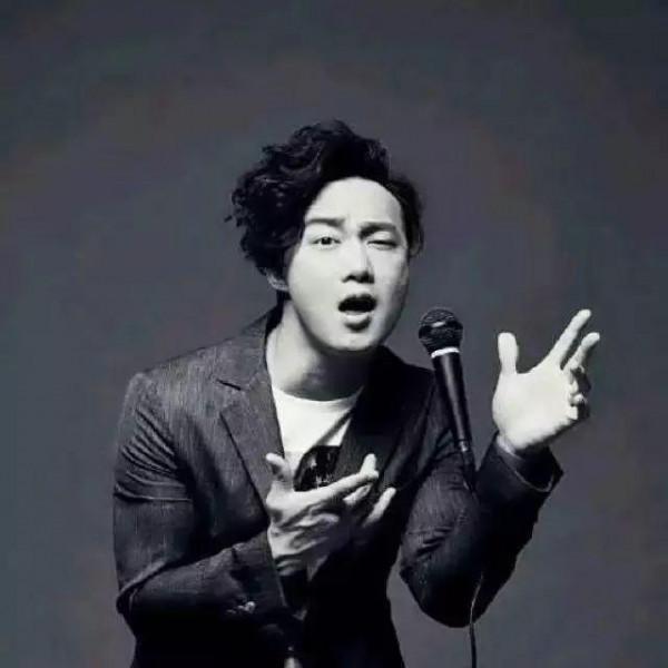 陳奕迅當年靠這首歌而走紅，如今演唱會上一開口眾人卻都起身離席