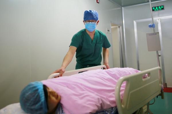 做手術要不要給醫生塞紅包？