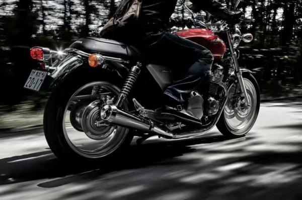 風冷摩托車的動力真的就很差嗎？水冷機一定是絕對的王者？