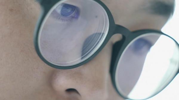 “手書人”尚巍:創“漢儀尚巍手書”,一字千金,靠寫字火出圈外 “手書人”尚巍:創“漢儀尚巍手書”,一字千金,靠寫字火出圈外