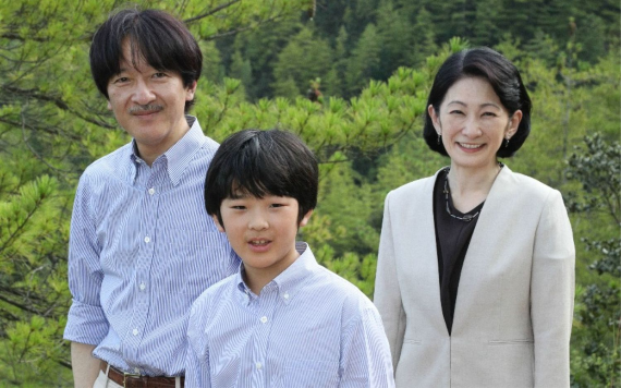 15歲日本皇室獨苗：出生改變父母命運，脾氣大被寵壞，遠不如愛子