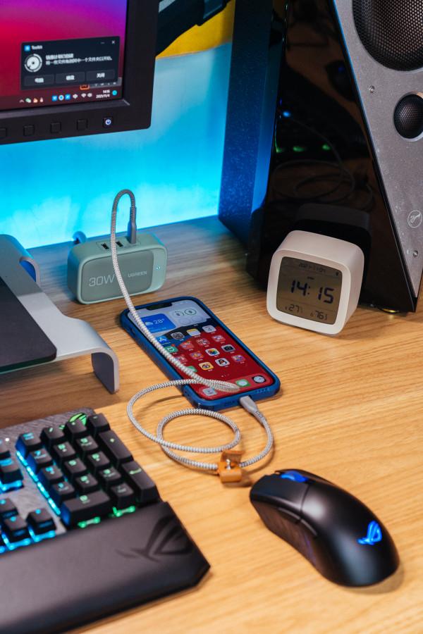 我的桌面數碼生活進化分享，細數那些數碼控不能錯過的桌搭好物