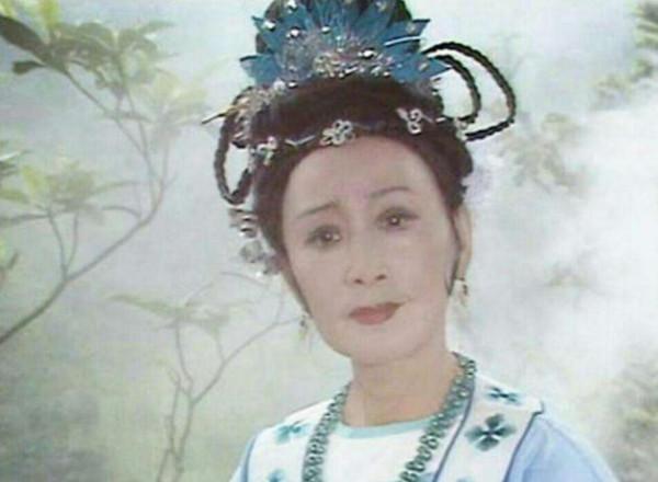 難怪驪山老母不讓孫悟空在毗藍婆面前提起自己,你看二人有啥過節 難怪驪山老母不讓孫悟空在毗藍婆面前提起自己,你看二人有啥過節