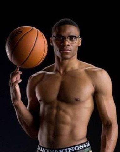 NBA現役球星如果腹肌分段位,從青銅到王者都應該是誰? NBA現役球星如果腹肌分段位,從青銅到王者都應該是誰?