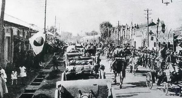 雙槍老太婆被判槍決，周總理親自出面求情，主席：善待她的家人