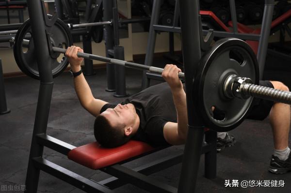 怎樣才能練出肌肉？做好這4個細節，快速提升增肌效果