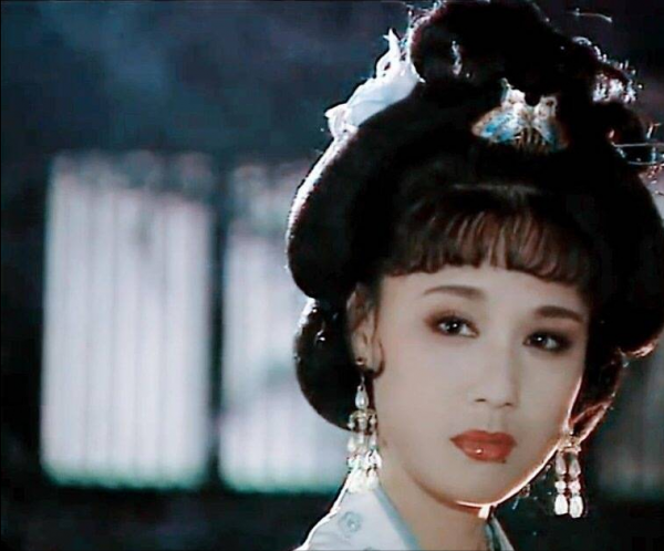 雖然五官有瑕疵,這些女演員卻堅持零整容,照樣美得傾國傾城 雖然五官有瑕疵,這些女演員卻堅持零整容,照樣美得傾國傾城