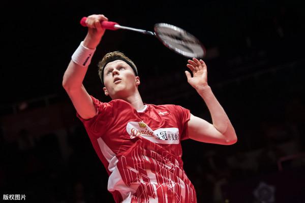 要想擊球有力,應具備以下幾點,這不是力氣不夠,主要是方法不對 要想擊球有力,應具備以下幾點,這不是力氣不夠,主要是方法不對