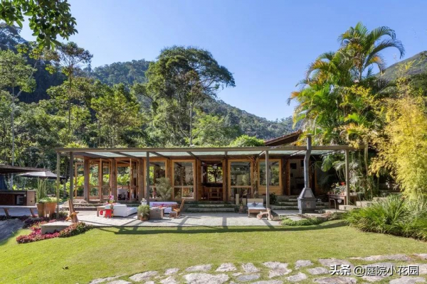 等有錢了,一定要回家鄉蓋這樣一座有歸屬感的房子 等有錢了,一定要回家鄉蓋這樣一座有歸屬感的房子