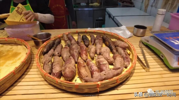 朝陽這款“網紅”小吃,5元起步,站在街上也能吃? 朝陽這款“網紅”小吃,5元起步,站在街上也能吃?