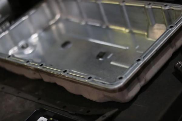 怪獸修車：翻新“殘舊不堪”的07款12代皇冠3.0，一代經典再復活